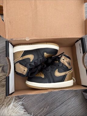 Nike Kids Black and Metallic Gold High-Top Sneakers